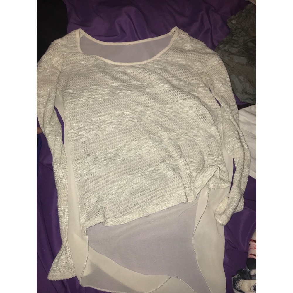 white long sleeve mesh shirt